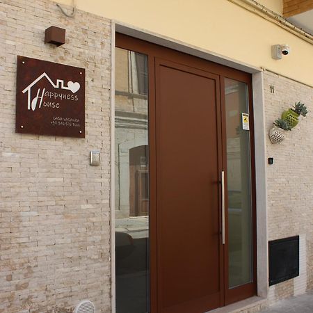Happynesshouse_Locazione Turistica Διαμέρισμα Trani Εξωτερικό φωτογραφία