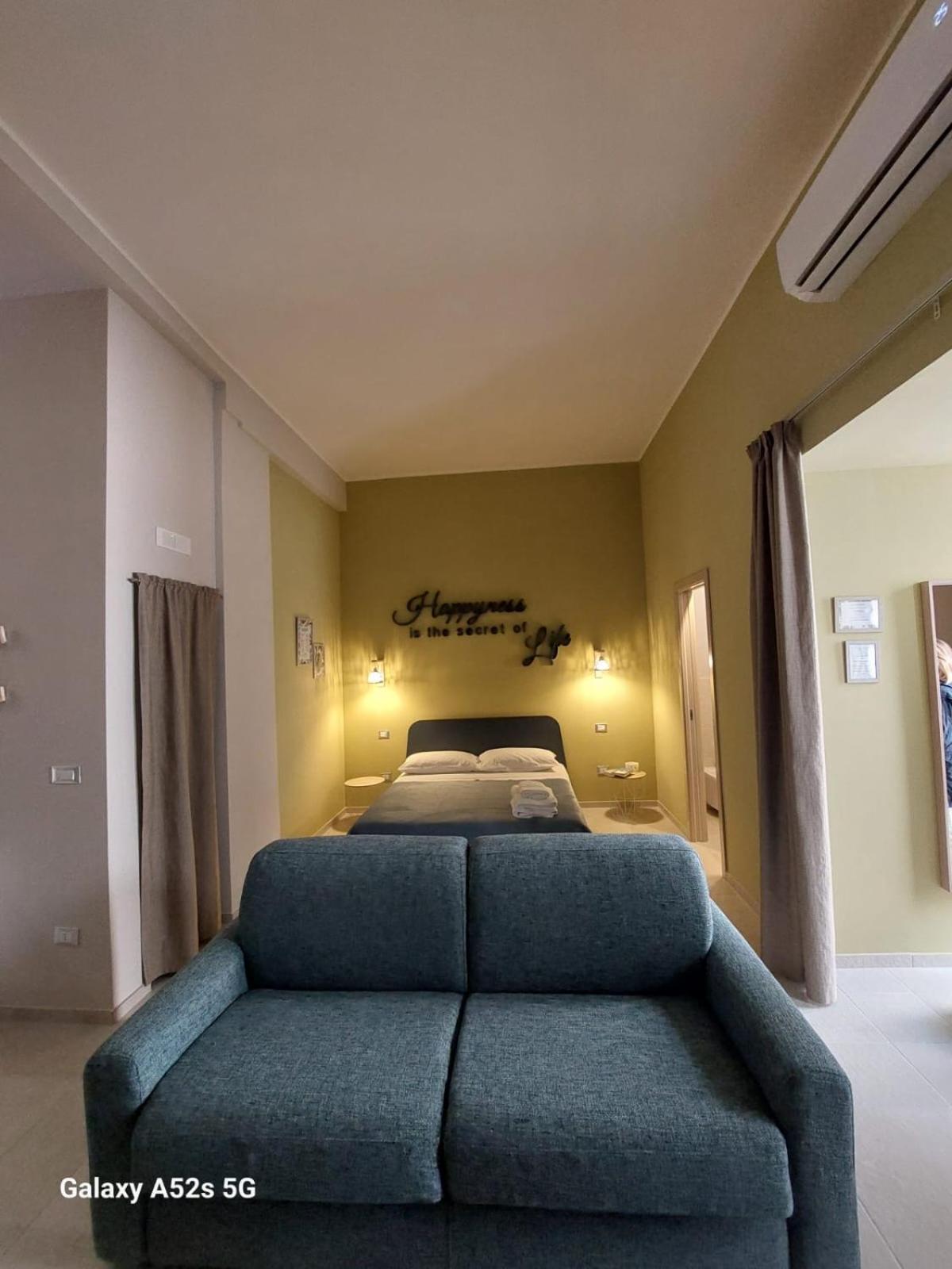 Happynesshouse_Locazione Turistica Διαμέρισμα Trani Εξωτερικό φωτογραφία